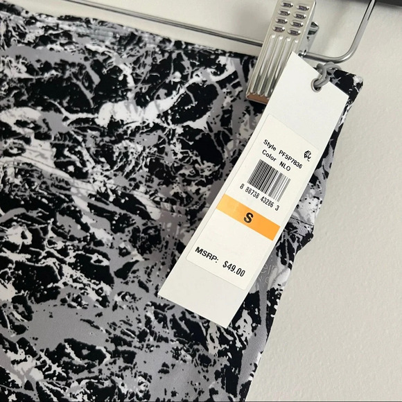 1 🆕 Calvin Klein Performance Cropped Leggings - Picture 2 of 4